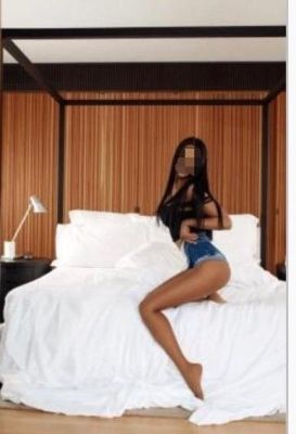 Шлюха по вызову: 31 лет, г. Калининград (Центральный)