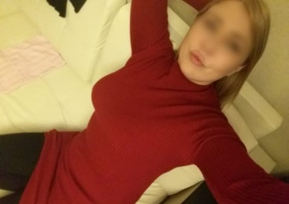Софа, анкетные фото