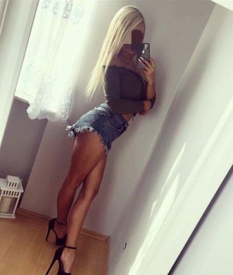 Кристина, 21 лет — домина БДСМ