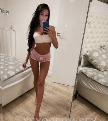 Купить проститутку в Калининграде (Камила, рост: 174, вес: 72)