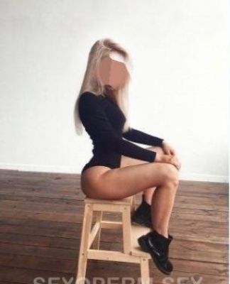 Нина — проститутка для семейных пар, рост:  171, вес:  67