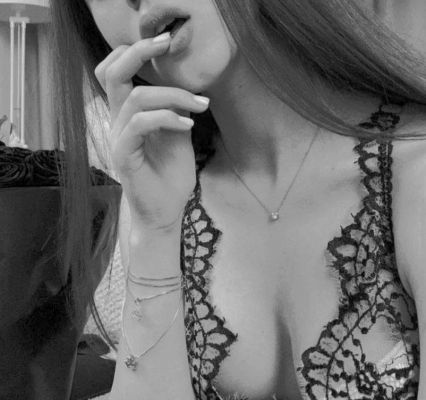 Зрелая негритянка Катя Ира, работает 24 7