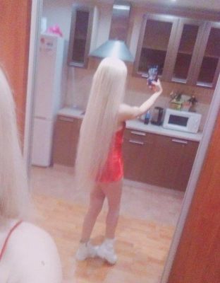 Дарина (21 лет) – девушка на час ( Калининград, Ленинградский)