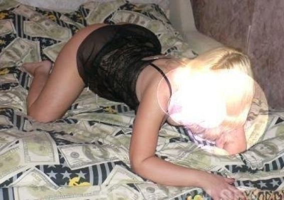 BDSM госпожа Каролина, рост: 155, вес: 47, закажите онлайн