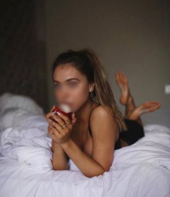 Лера Кира — массаж с интимом от 3000 руб. в час